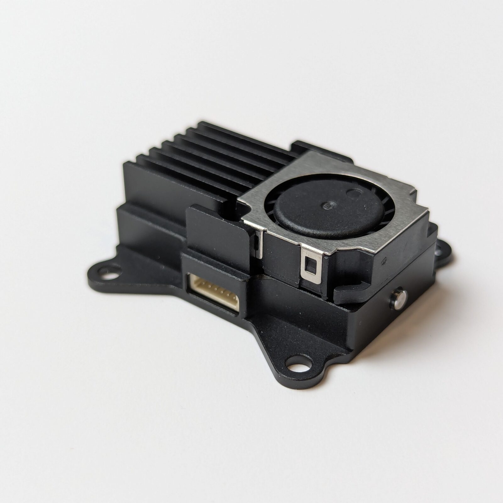 Robofusion VT5805 5.8GHz 4W analog FPV video transmitter module — aluminum heatsink case with built-in cooling fan